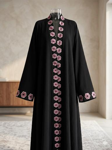 عبايات سوداء شيك